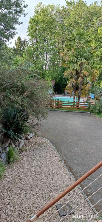 B&B En Plein Coeur De La Foret Artiguelouve ภายนอก รูปภาพ