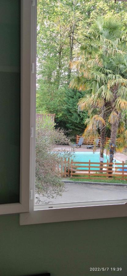 B&B En Plein Coeur De La Foret Artiguelouve ภายนอก รูปภาพ